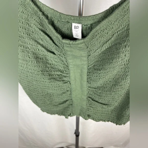 Bp. Green Smocked Off-the-Shoulder Top Size Medium (8-10) NWT - Picture 7 of 11